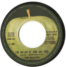 Carica l'immagine nel visualizzatore di Gallery, The Beatles : The Ballad Of John And Yoko / Old Brown Shoe (7", Single)