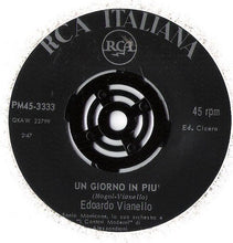 Carica l'immagine nel visualizzatore di Gallery, Edoardo Vianello : Un Giorno In Più (7", Mono)