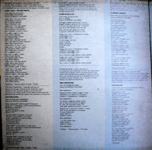 Carica l'immagine nel visualizzatore di Gallery, Peppino Gagliardi : Quanno Figlieto Chiagne E Vo' Cantà, Cerca 'Int'A Sacca... E Dalle 'A Libbertà! (LP)