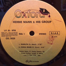 Carica l'immagine nel visualizzatore di Gallery, Herbie Mann : Live In New York, 1964 (LP)