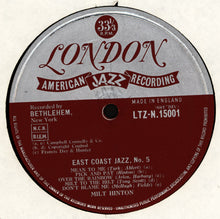 Carica l'immagine nel visualizzatore di Gallery, Milt Hinton : East Coast Jazz/5 (LP, Album, Mono)