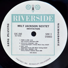 Carica l'immagine nel visualizzatore di Gallery, Milt Jackson Sextet : Invitation (LP, Album, RE)