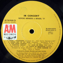Carica l'immagine nel visualizzatore di Gallery, Sérgio Mendes & Brasil '77 : In Concert (LP, Album)