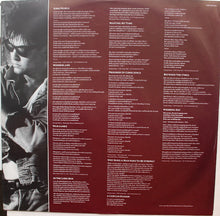 Carica l'immagine nel visualizzatore di Gallery, Paul Young : Between Two Fires (LP, Album)