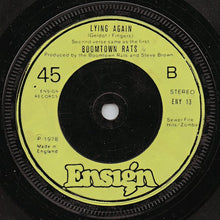 Carica l'immagine nel visualizzatore di Gallery, The Boomtown Rats : She's So Modern (7", Single)