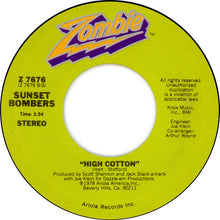 Carica l'immagine nel visualizzatore di Gallery, The Sunset Bombers : I Can't Control Myself / High Cotton (7", Single)
