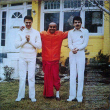 Carica l'immagine nel visualizzatore di Gallery, Carlos Santana / Mahavishnu John McLaughlin* : Love Devotion Surrender (LP, Album, Gat)