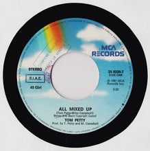 Carica l'immagine nel visualizzatore di Gallery, Tom Petty And The Heartbreakers : All Mixed Up (7")