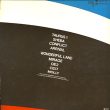 Carica l'immagine nel visualizzatore di Gallery, Mike Oldfield : QE2 (LP, Album)