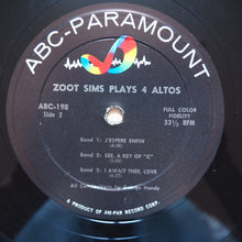Carica l'immagine nel visualizzatore di Gallery, Zoot Sims : Zoot Sims Plays Four Altos (LP)