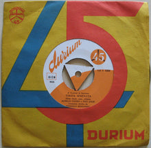 Carica l'immagine nel visualizzatore di Gallery, Aurelio Fierro E Trio Joyce Orchestra Diretta Da Federico Bergamini : Timida Serenata / La Canzone Che Piace A Te (7")