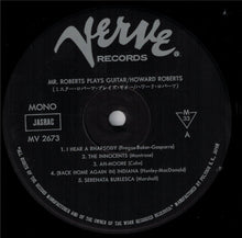 Carica l'immagine nel visualizzatore di Gallery, Howard Roberts : Mr. Roberts Plays Guitar (LP, Album, Comp, Mono, RE)