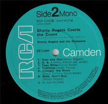 Carica l'immagine nel visualizzatore di Gallery, Shorty Rogers = Shorty Rogers : Shorty Rogers Courts The Count = ショーティ・ロジャース・コーツ・ザ・カウント (LP, Album, Mono, RE)