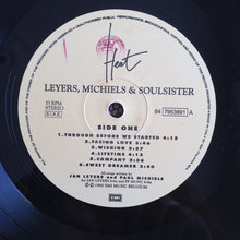 Carica l'immagine nel visualizzatore di Gallery, Soulsister : Heat (LP, Album)