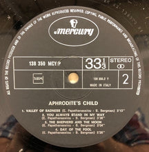 Carica l'immagine nel visualizzatore di Gallery, Aphrodite's Child : End Of The World (LP, Album)