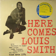 Carica l'immagine nel visualizzatore di Gallery, Louis Smith (2) : Here Comes Louis Smith (LP, Album, Mono, RE)