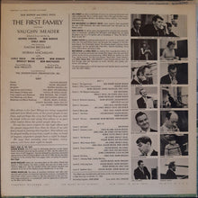 Carica l'immagine nel visualizzatore di Gallery, Bob Booker And Earle Doud Featuring Vaughn Meader With Earle Doud - Naomi Brossart - Bob Booker - Norma Macmillan : The First Family (LP, Album, Mono, Roc)