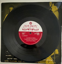 Carica l'immagine nel visualizzatore di Gallery, Charles Mingus Sextet : The Moods Of Mingus (10", Album)