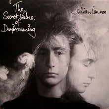 Carica l'immagine nel visualizzatore di Gallery, Julian Lennon : The Secret Value Of Daydreaming (LP, Album)