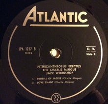 Carica l'immagine nel visualizzatore di Gallery, Charles Mingus Jazz Workshop : Pithecanthropus Erectus (LP, Album, Mono)