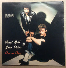 Carica l'immagine nel visualizzatore di Gallery, Daryl Hall & John Oates : One On One (7", Promo)