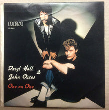 Carica l'immagine nel visualizzatore di Gallery, Daryl Hall & John Oates : One On One (7", Promo)