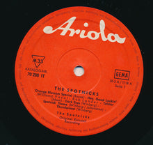 Carica l'immagine nel visualizzatore di Gallery, The Spotnicks : The Spotnicks (LP, Mono)
