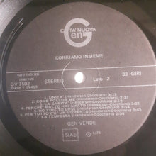 Carica l&#39;immagine nel visualizzatore di Gallery, Gen Verde : Corriamo Insieme (LP, Album)
