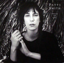 Carica l&#39;immagine nel visualizzatore di Gallery, Patti Smith : Dream Of Life (LP, Album)
