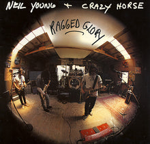 Carica l&#39;immagine nel visualizzatore di Gallery, Neil Young + Crazy Horse : Ragged Glory (LP, Album)
