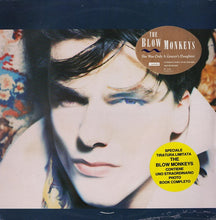 Carica l&#39;immagine nel visualizzatore di Gallery, The Blow Monkeys : She Was Only A Grocer&#39;s Daughter (LP, Album, Ltd)
