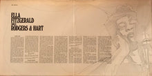 Carica l&#39;immagine nel visualizzatore di Gallery, Ella Fitzgerald : Ella Fitzgerald Sings Rodgers &amp; Hart (2xLP, Album, RE)
