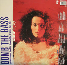 Carica l&#39;immagine nel visualizzatore di Gallery, Bomb The Bass : Winter In July (12&quot;, Single)
