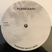 Carica l&#39;immagine nel visualizzatore di Gallery, Planetariet : Planetariet (12&quot;, EP, Num, Whi)
