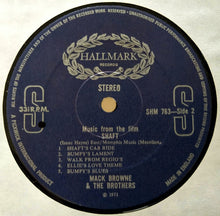Carica l&#39;immagine nel visualizzatore di Gallery, Mack Browne &amp; The Brothers : Isaac Hayes&#39; Music From The Movie Shaft (LP, Album)
