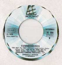 Carica l&#39;immagine nel visualizzatore di Gallery, Commodores : Three Times A Lady  (7&quot;)
