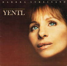 Carica l&#39;immagine nel visualizzatore di Gallery, Barbra Streisand : Yentl - Original Motion Picture Soundtrack (LP, Album, Sun)
