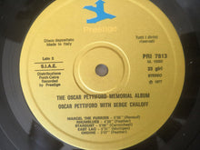 Carica l&#39;immagine nel visualizzatore di Gallery, Oscar Pettiford : The Oscar Pettiford Memorial Album (LP, Comp, RE, RM)
