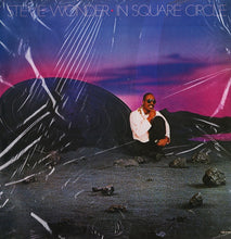 Carica l&#39;immagine nel visualizzatore di Gallery, Stevie Wonder : In Square Circle (LP, Album, Gat)
