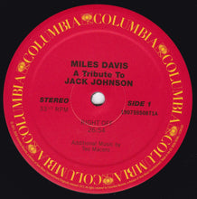 Carica l&#39;immagine nel visualizzatore di Gallery, Miles Davis : A Tribute To Jack Johnson (LP, Album, RE)
