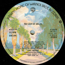 Carica l&#39;immagine nel visualizzatore di Gallery, Gary Wright : The Light Of Smiles (LP, Album)
