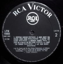 Carica l'immagine nel visualizzatore di Gallery, Sidney Bechet : Blues In The Air (LP, Mono)

