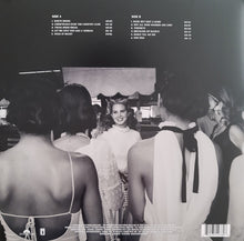 Carica l'immagine nel visualizzatore di Gallery, Lana Del Rey : Chemtrails Over The Country Club (LP, Album, Gat)
