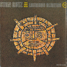Carica l&#39;immagine nel visualizzatore di Gallery, Stan Getz With Guest Artist Laurindo Almeida : Stan Getz With Guest Artist Laurindo Almeida (CD, Album, RE)
