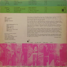 Carica l'immagine nel visualizzatore di Gallery, Jac's Group Featuring Charlie Mariano : Jazz A Confronto 15 (LP, Album)
