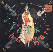 Carica l&#39;immagine nel visualizzatore di Gallery, Le Mystère Des Voix Bulgares : 3 (LP, Album)

