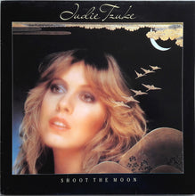 Carica l'immagine nel visualizzatore di Gallery, Judie Tzuke : Shoot The Moon (LP, Album)
