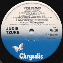 Carica l'immagine nel visualizzatore di Gallery, Judie Tzuke : Shoot The Moon (LP, Album)
