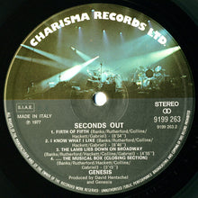 Carica l'immagine nel visualizzatore di Gallery, Genesis : Seconds Out (2xLP, Album, Gat)
