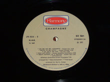 Carica l&#39;immagine nel visualizzatore di Gallery, Champagne (5) : Champagne (LP, Album)
